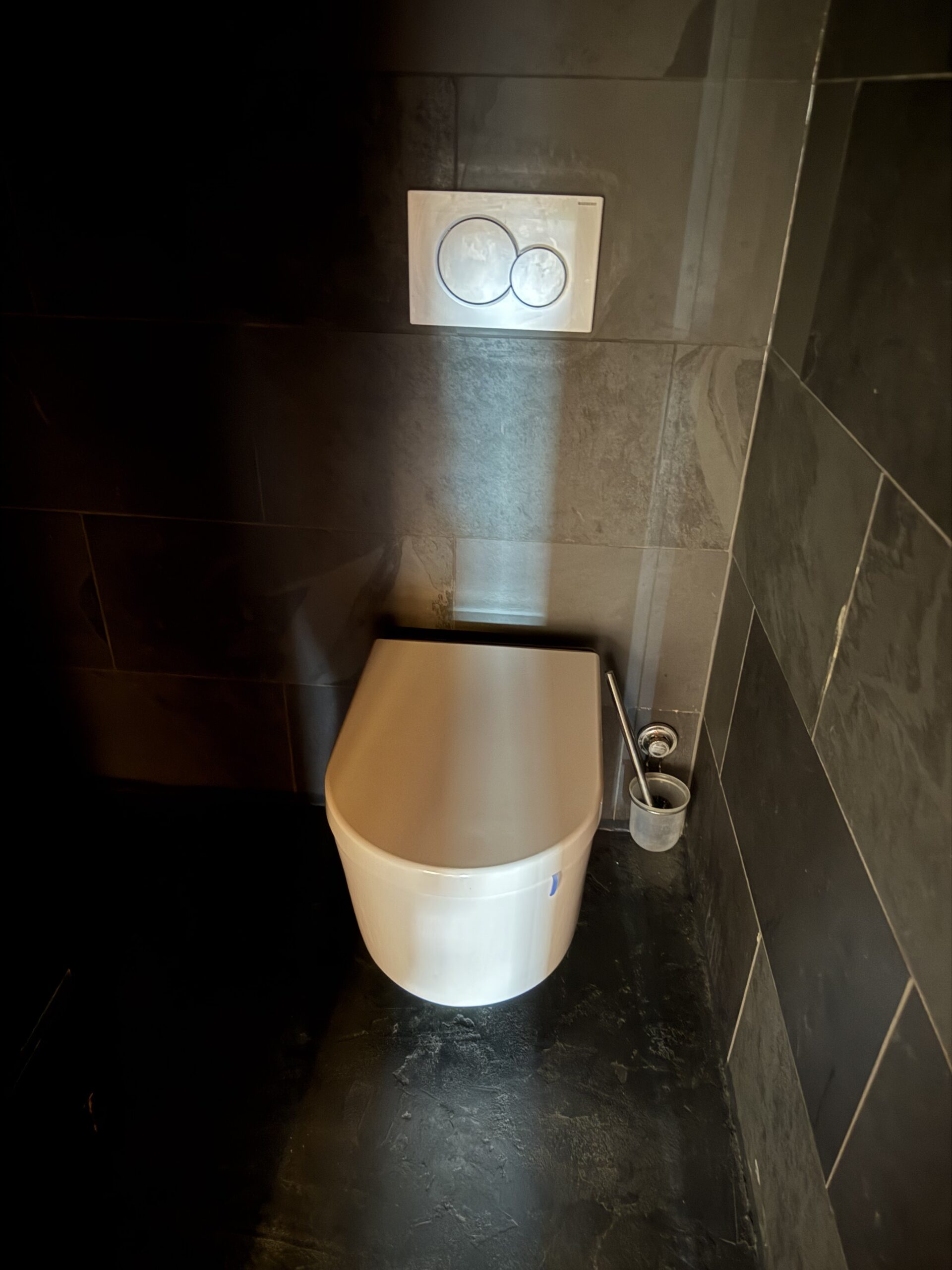 East-side toilet in Under the Roof apartment, Arbaz